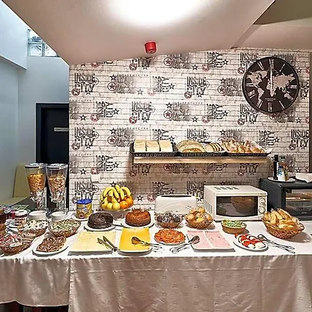 Ξενοδοχείο Galeria 2*